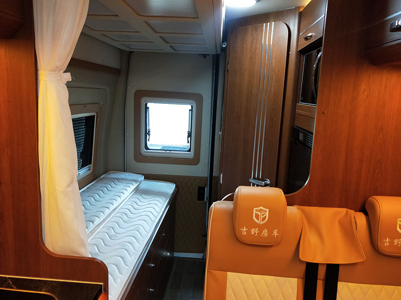 V90加长轴超高顶-抽拉床-吊床