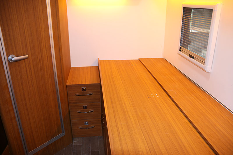 大通V90-C型房车