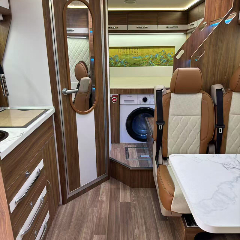 样车吉野豪沃2.5下沉式套娃升顶