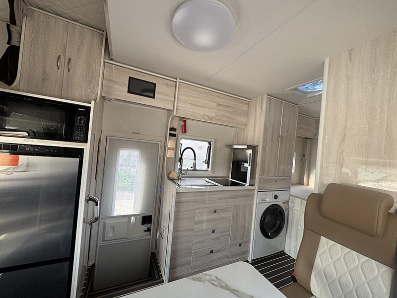 比亚迪55度电常规板